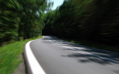 10 tipp a biztonságos vezetéshez, ha hosszú útra indulsz